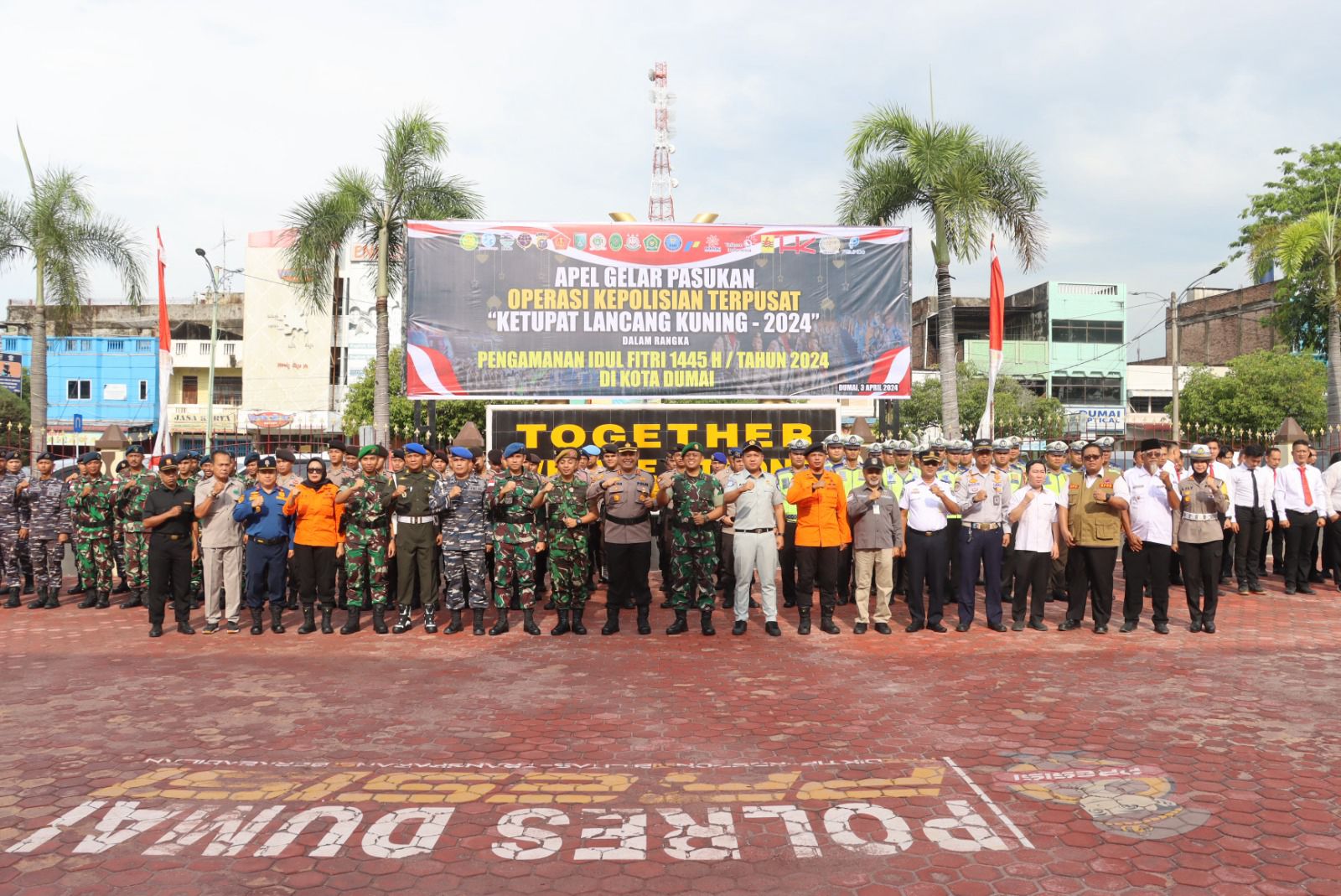Polres Dumai Bersama Unsur Forkopimda Laksanakan Upacara Gelar Pasukan Operasi Ketupat Lancang Kuning Tahun 2024
